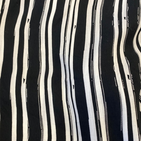 Remnant 041009 1.75m Black/White stripe viscose - 150cm  Wide