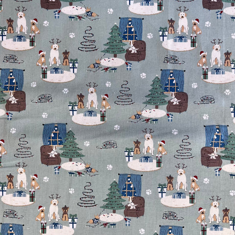 Remnant 121001 1.3m 100% Cotton  - Christmas - Decorating The Tree- 112cm Wide