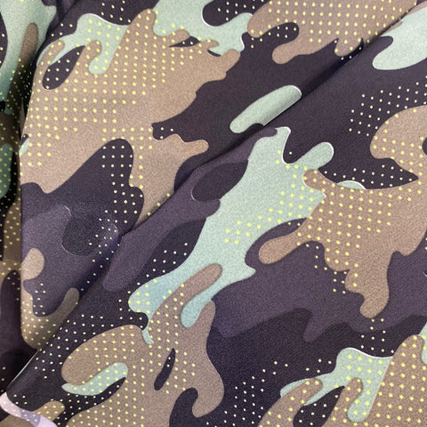 ** Remnant 260103 0.5m Camouflage Lycra - 150cm wide approx