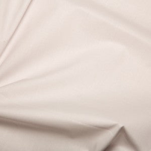 Remnant 051007 1.35m Polycotton Sheeting - White - 230cm wide approx