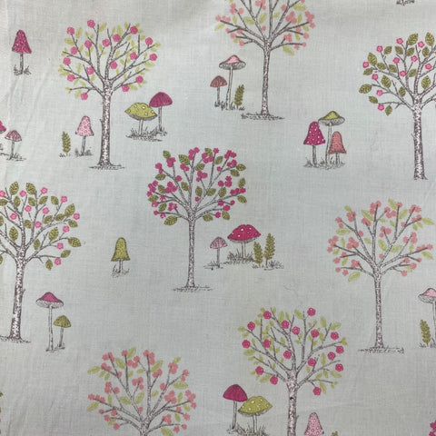 Remnant 240102 1.4m 100% Cotton Toadstool Woodland Mint - 140cm Wide