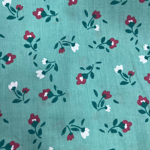 Remnant 021141 0.75m Green Floral Polycotton - 112cm Wide approx