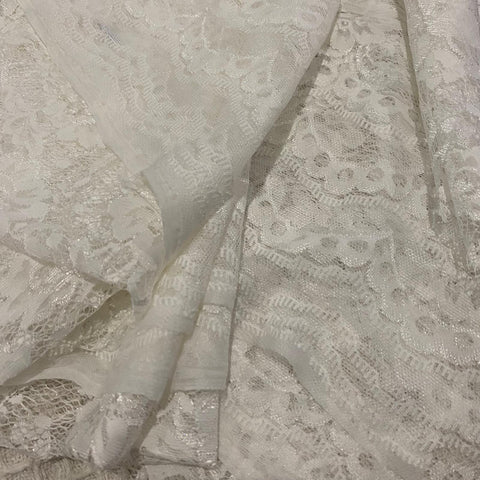 Remnant 50803  80cm White Soft Flower Lace x 150cm  £4