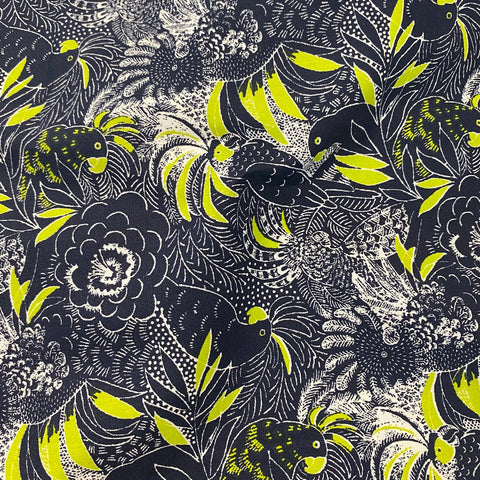 Remnant 130902  1.25m x 150cm Cotton / Viscose Stunning Parrot Fabric