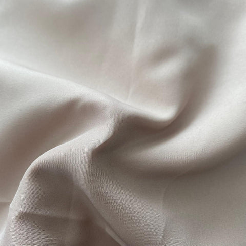 Remnant 150413   1.2m Luxury matt Dress Lining Beige/Light Gold - 150cm wide