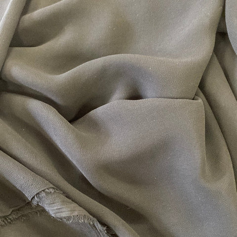 Remnant 270528 1m Black Chiffon - 150cm wide