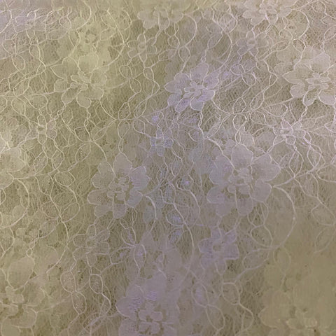 Remnant 50520 1.45m Ivory Flower Lace  112cm Wide approx